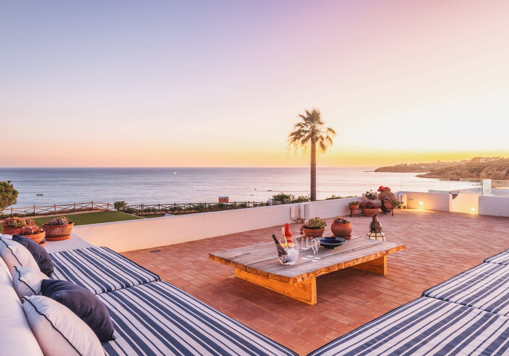 Casa Albufeira Algarve Lxuury Beachfront Holiday Villa Rental