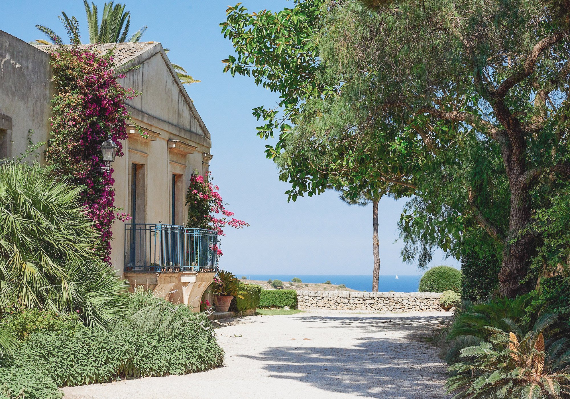 1-Sicily-luxury-holiday-villa-view--SI1015.jpg
