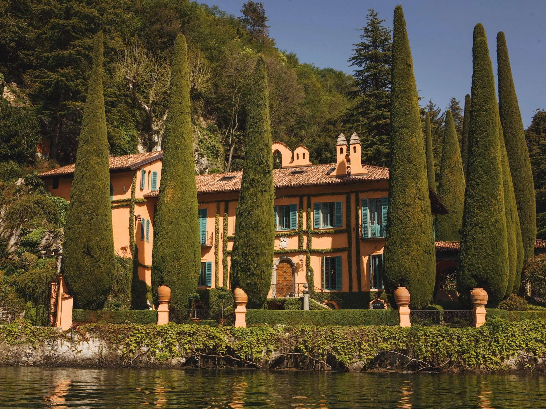 lake-como-luxury-villa-rentals.webp